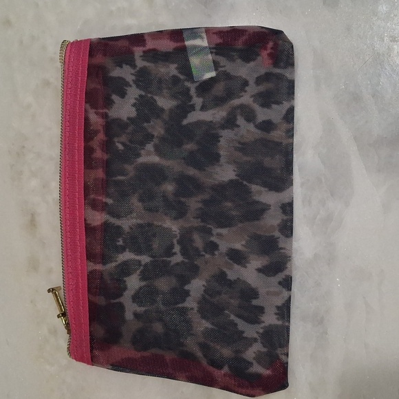 Travel Pouch - Picture 2 of 5